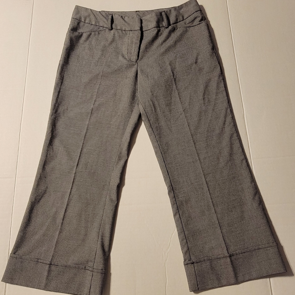 💚Tempted Capris Size 7 Black And‎ White Check Pattern Cuffed Hem